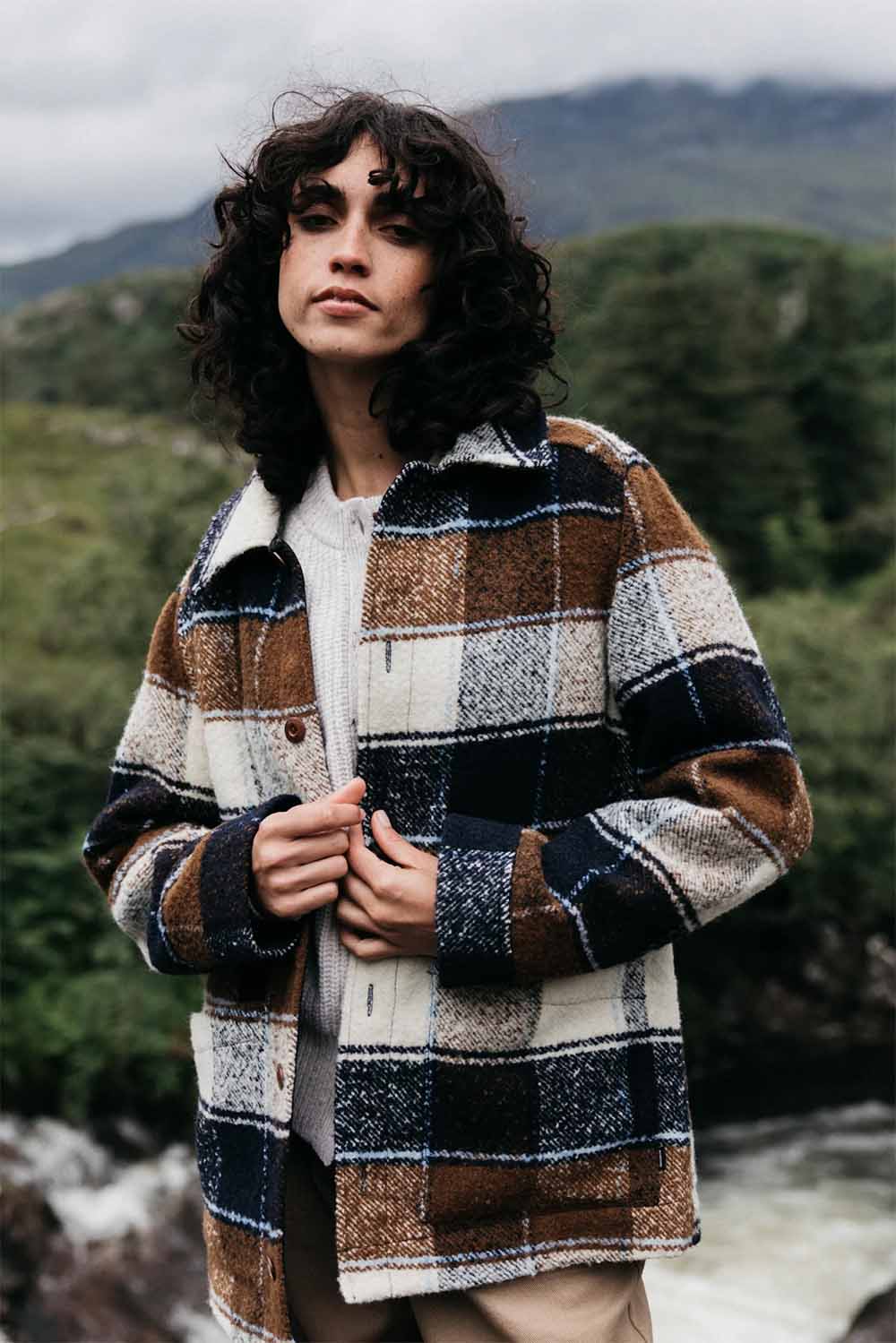 Finisterre - Stowe Blanket Jacket - Ecru Multi Check - Front