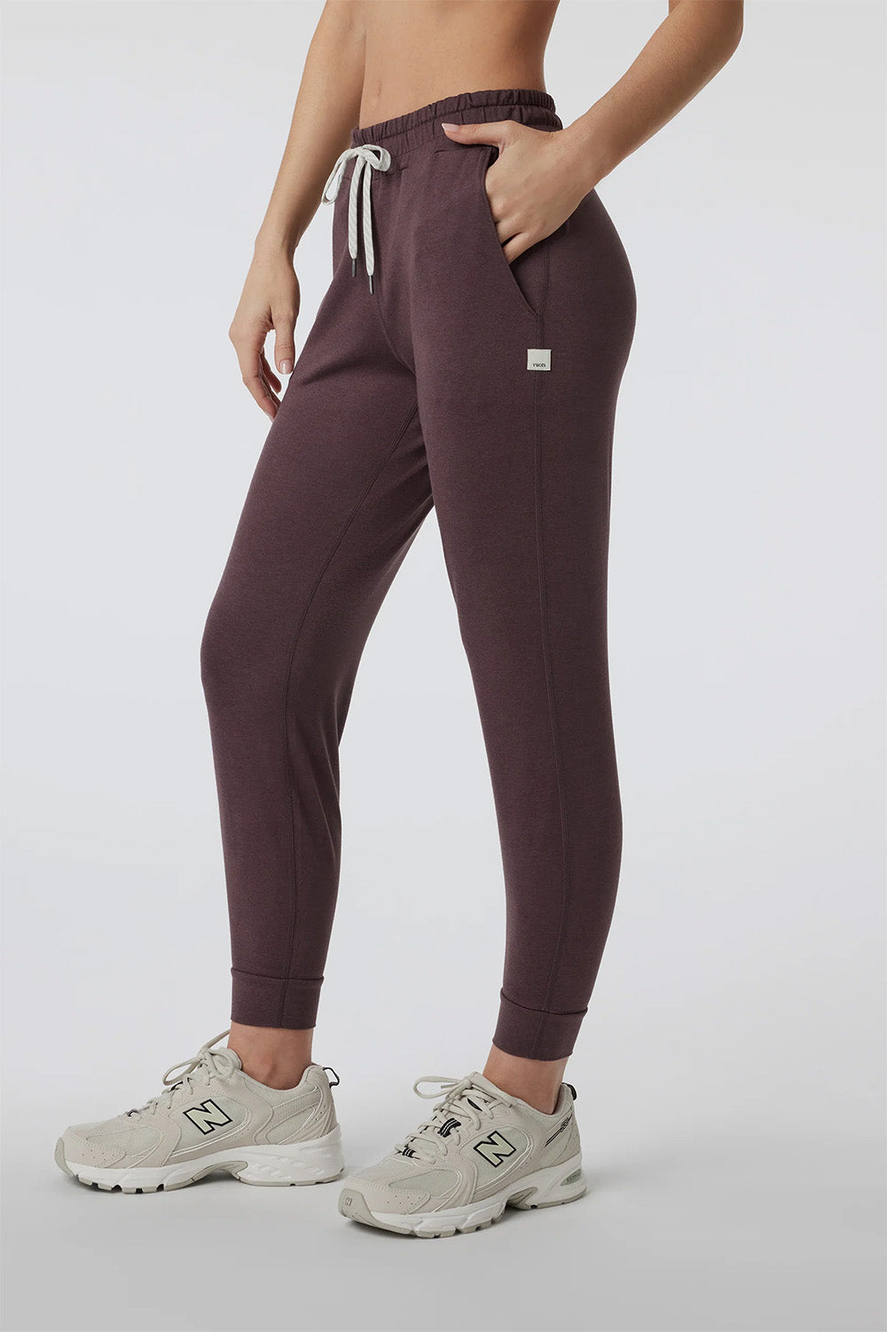 Vuori - Performance Jogger - Elderberry Heather - Side