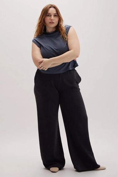 Richer Poorer - Recycled Fleece Wide Leg Pant - Mineral Black - Front