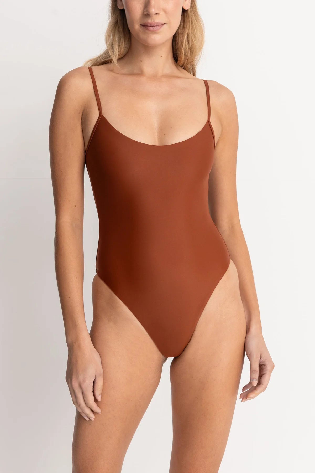 CLASSIC MINIMAL ONE PIECE