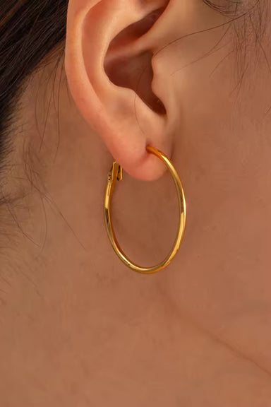 Pearl of the West - Staple Hoops 3cm - 18K Gold Plated Stainless - Model