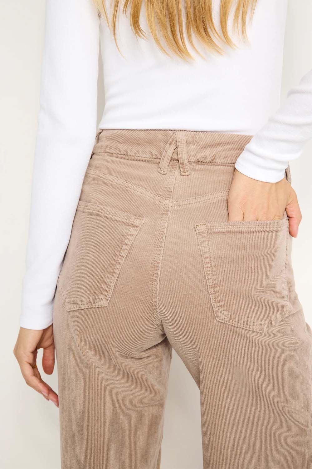 Good American - Cord Good Skate Pant - Flax - Back Detail