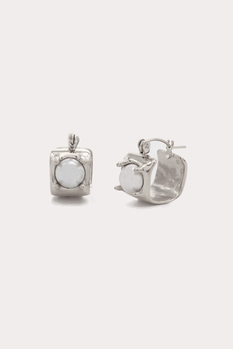 Petit Moments - Heathcliff Earrings - Silver