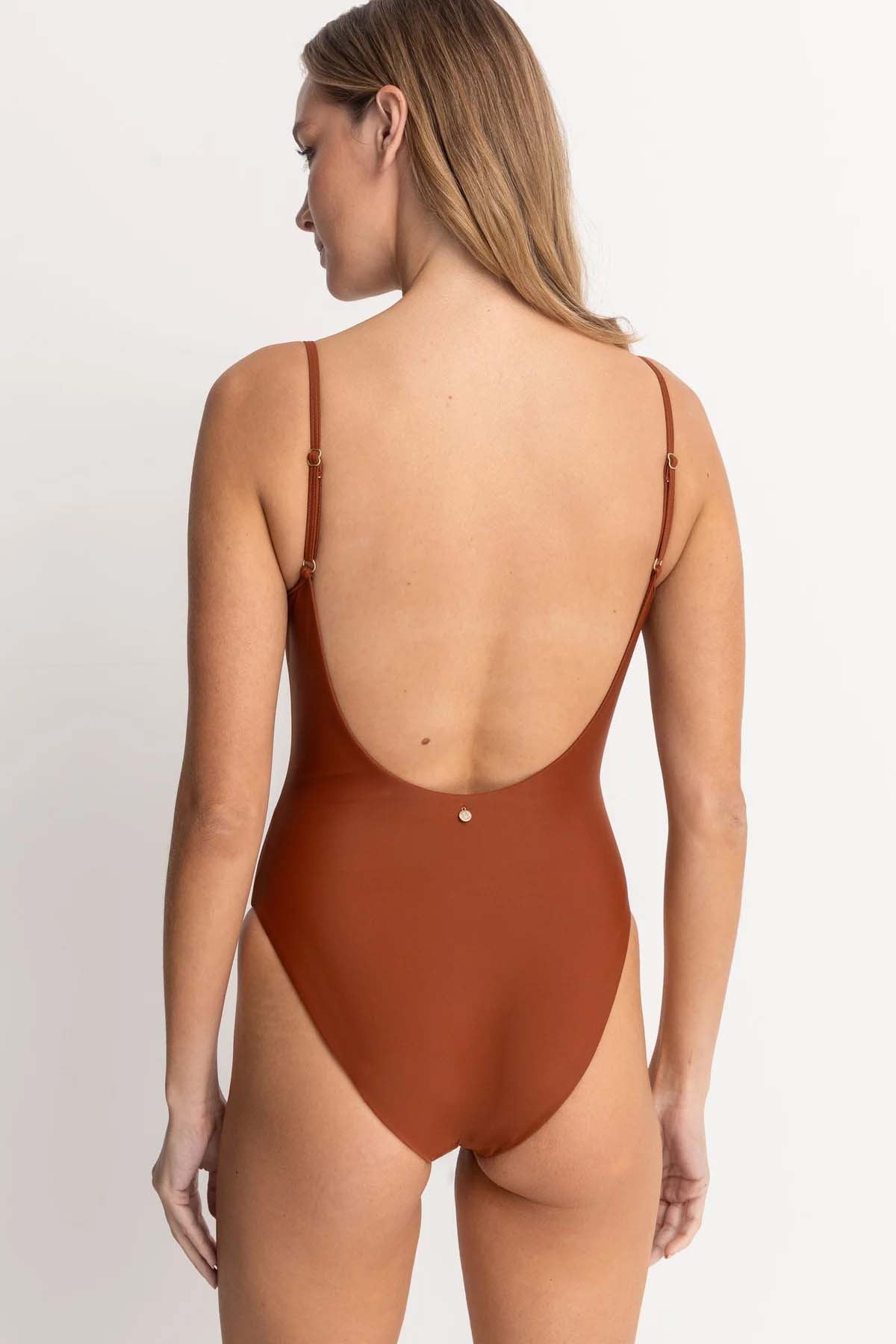 CLASSIC MINIMAL ONE PIECE