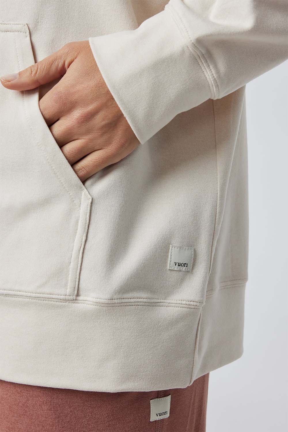 Vuori - Halo Oversized Hoodie - Milkweed Heather - Pocket