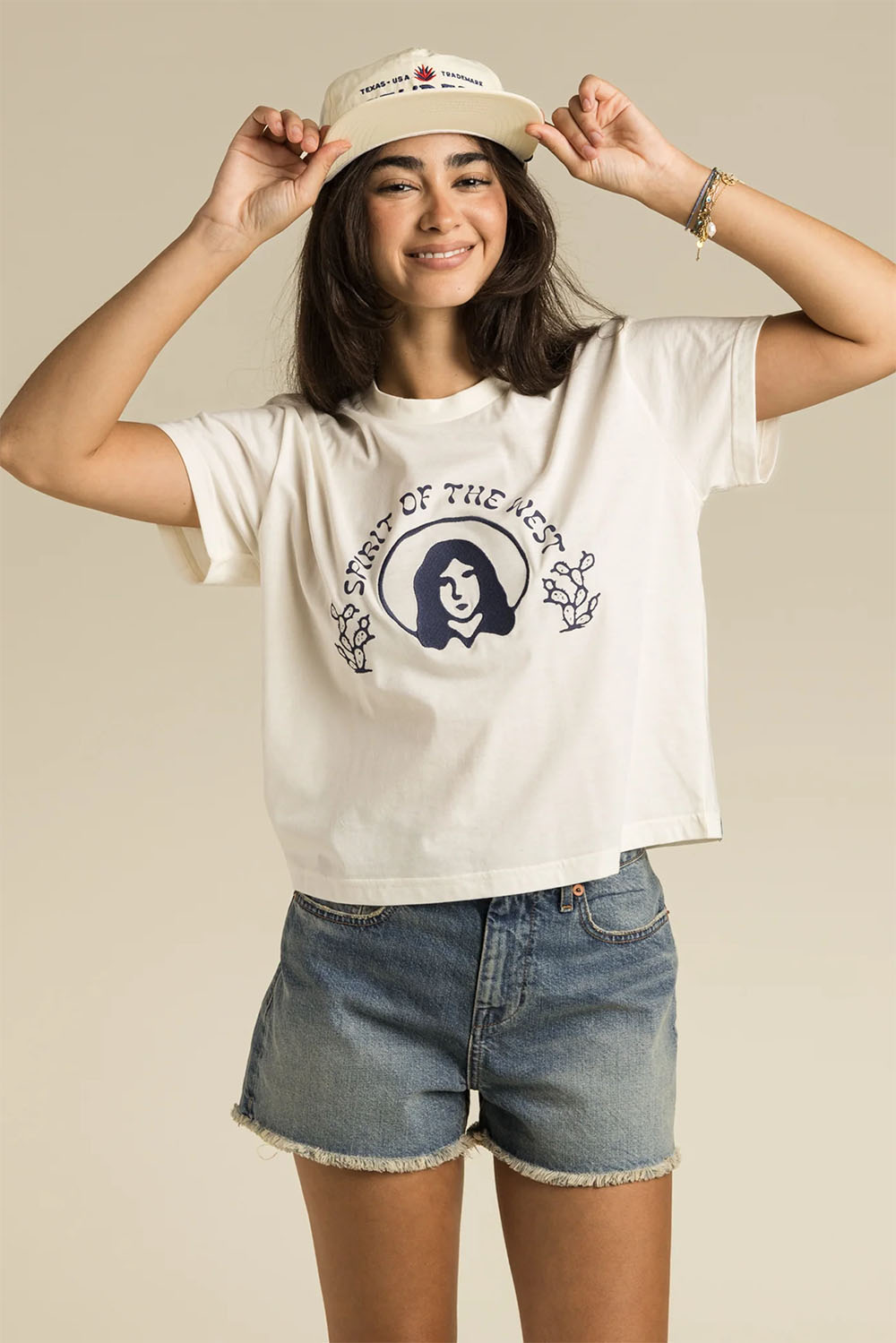 Sendero - La Charra Crop Tee - Vintage White - Front